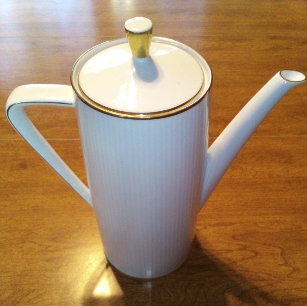Seltman Weiden Bavaria Germany Monika White And Gold Coffee/Tea Pot